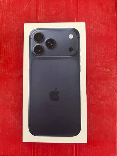 i Phone 17 Pro Max Non Pta Factory Unlock (CA)Model