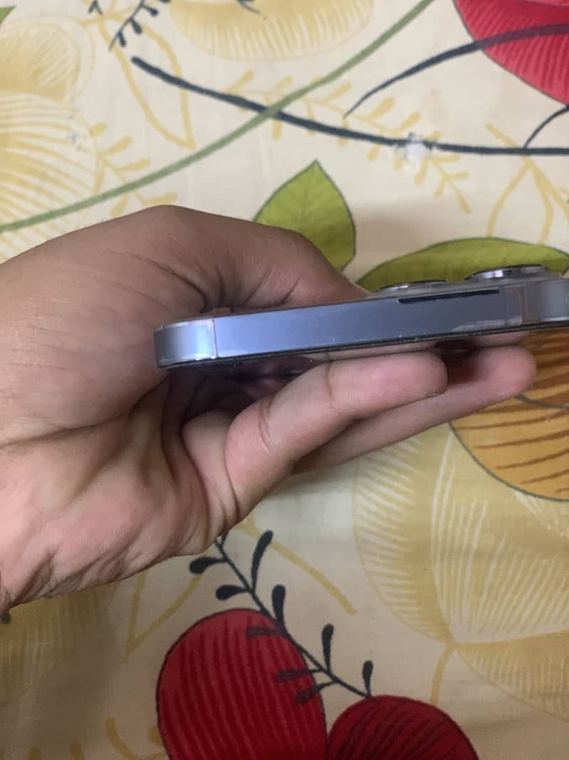 Iphone 13 pro max 1