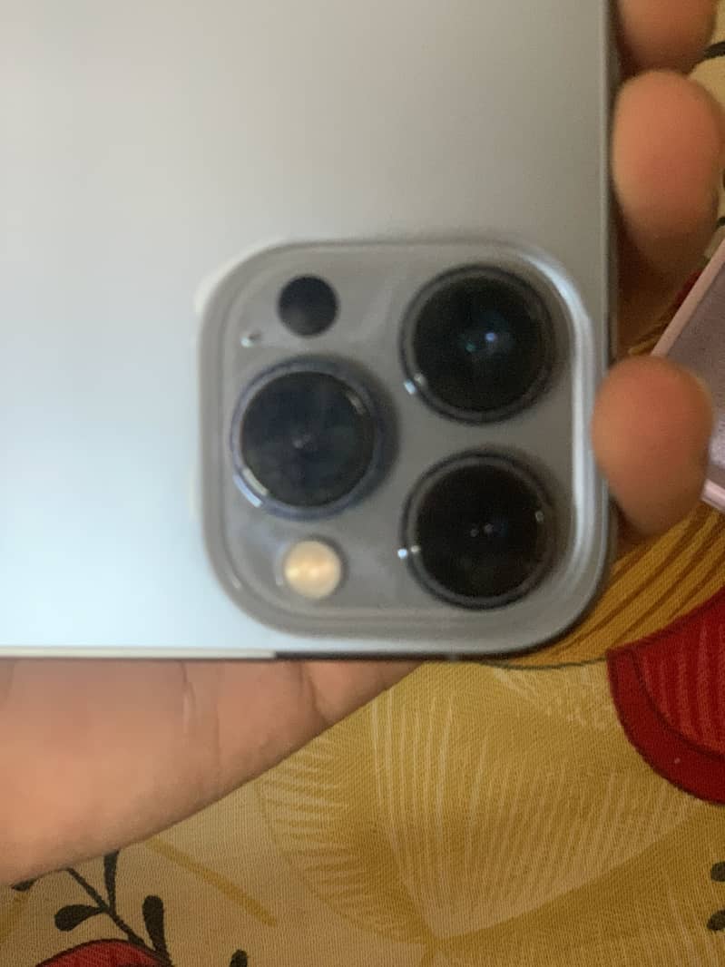 Iphone 13 pro max 2