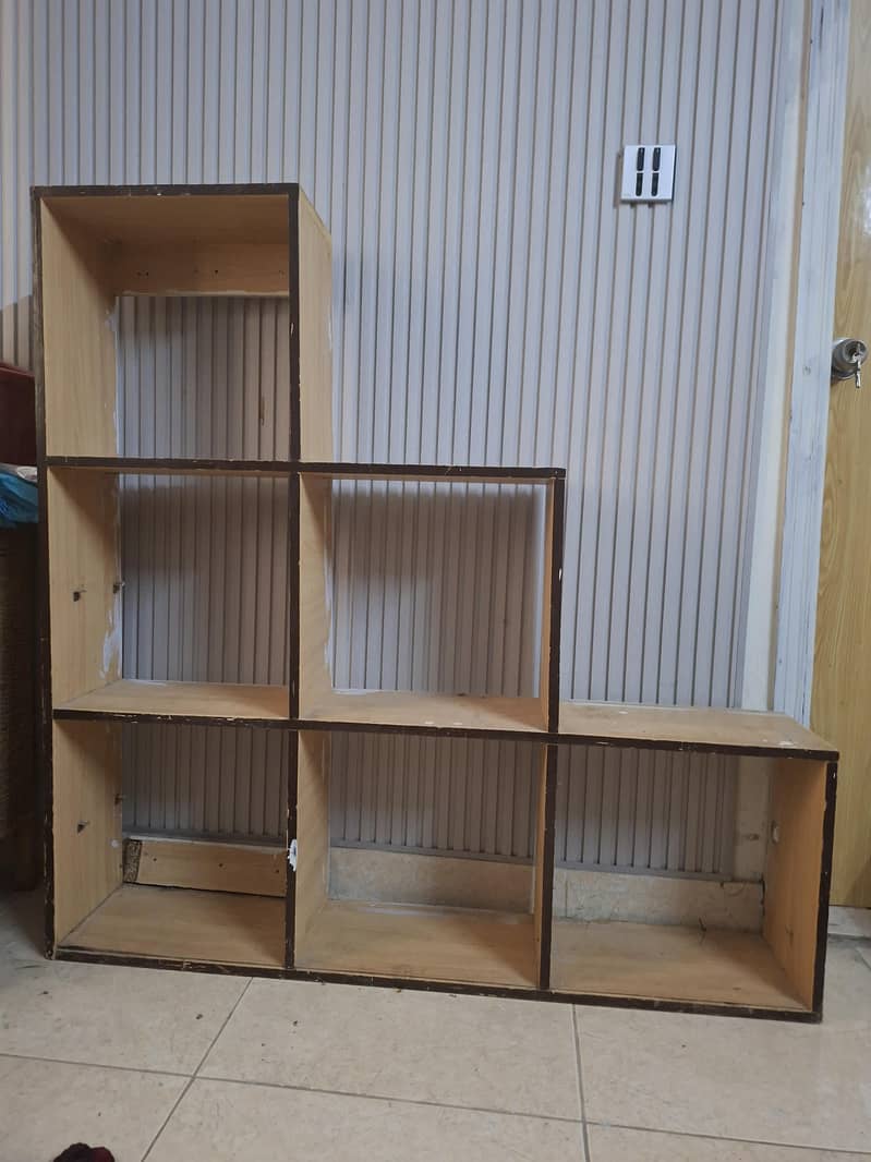 wall showcase 1