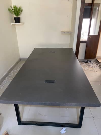 Large Conference / Meeting Table