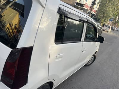 Suzuki wagon R 2021 model in white colour sale