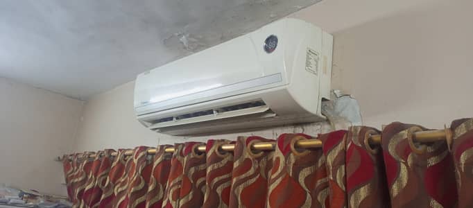 AC 1.5 dawlance everything ok