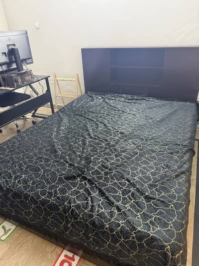 Queen Bed - Customs Made Pure Wood