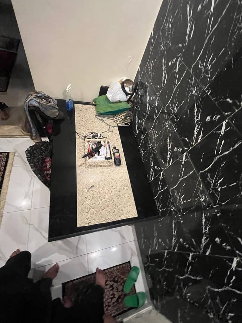 Dining Table without chairs 0