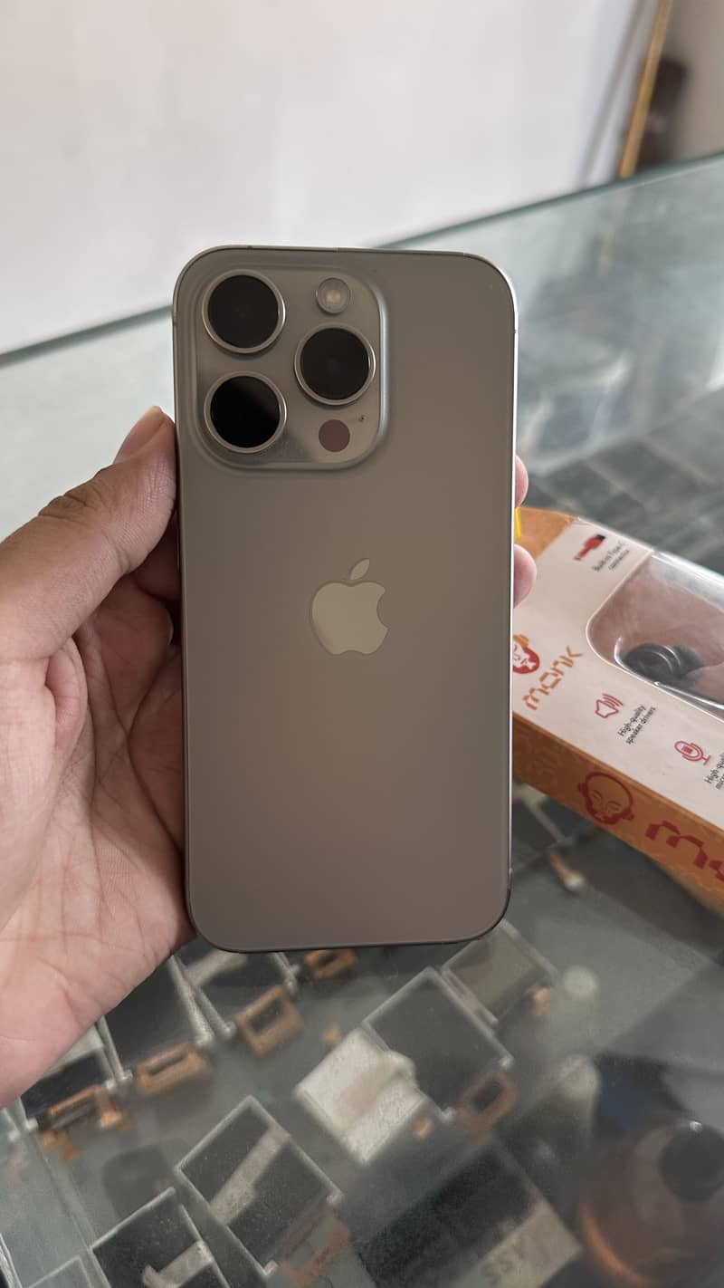 Iphone 15 pro 6