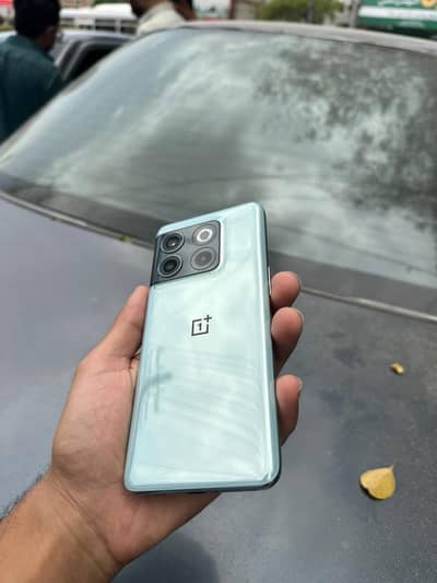 OnePlus 10T