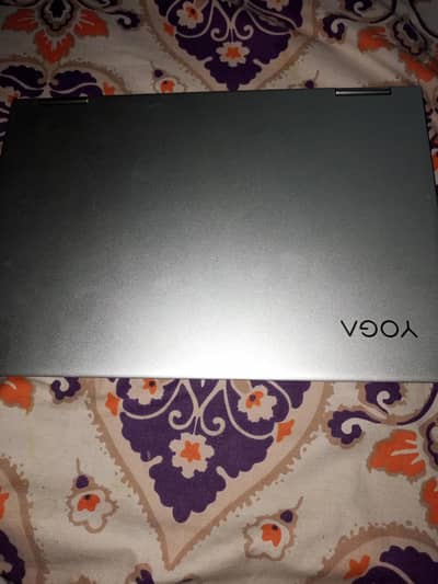 yoga Lenovo i5 8 generation