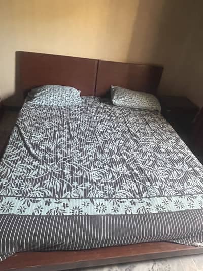 King size wooden bed