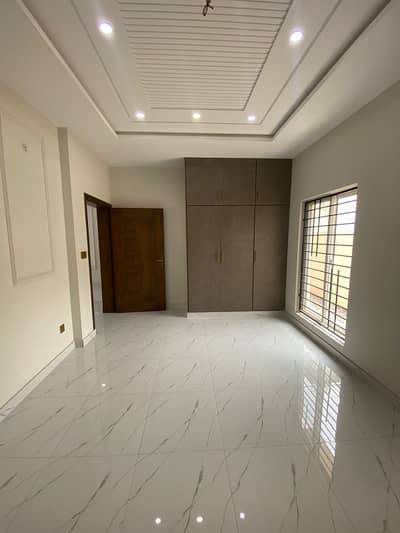 5 Marla Compnay House for Rent, Block-N khayaban-e-Ameen society lahore