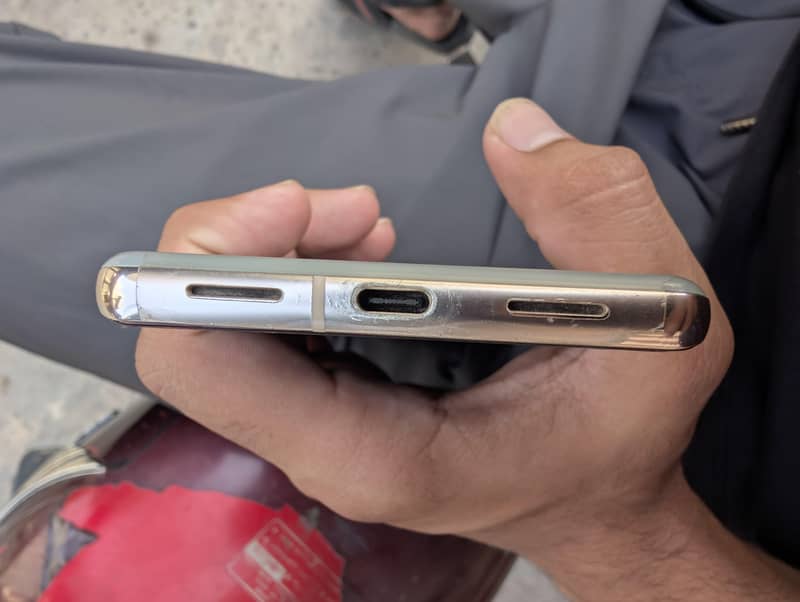 Google pixel 7pro 3