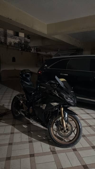 Kawasaki ZX-4R Zongshen 400cc