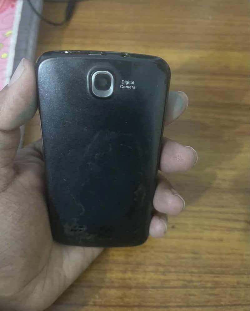QMobile Mini Mobile 1