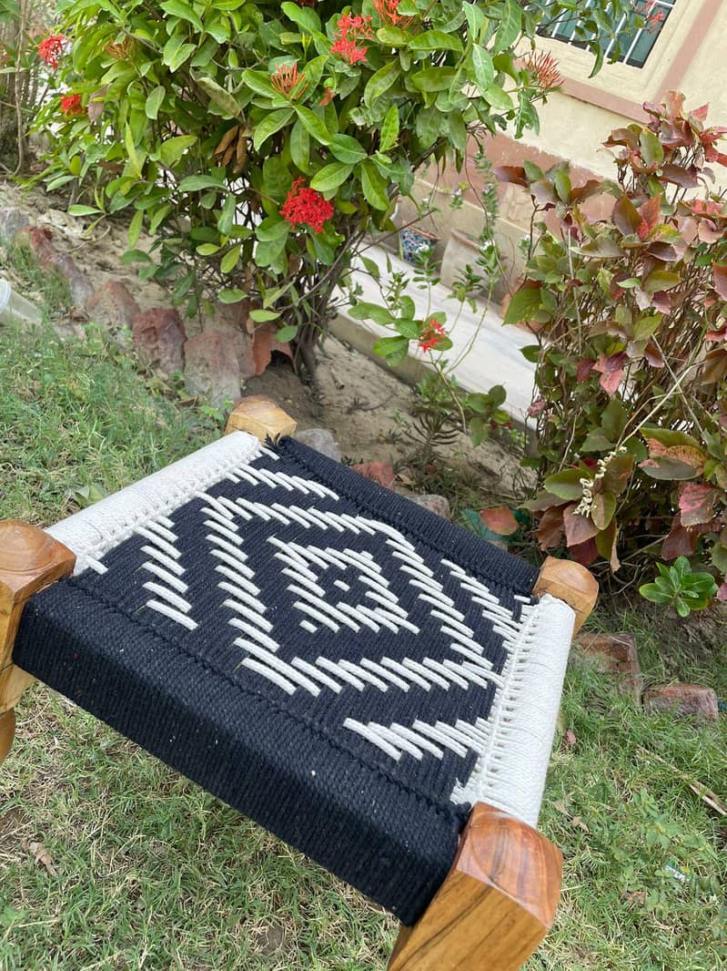 handweave stool 1