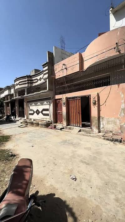 House ground plus 1 west open good condition surjani town sec 4A