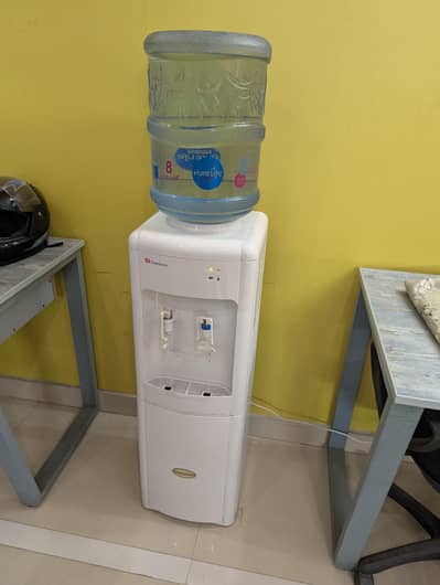 Dawlance 2 in 1 Water Dispenser