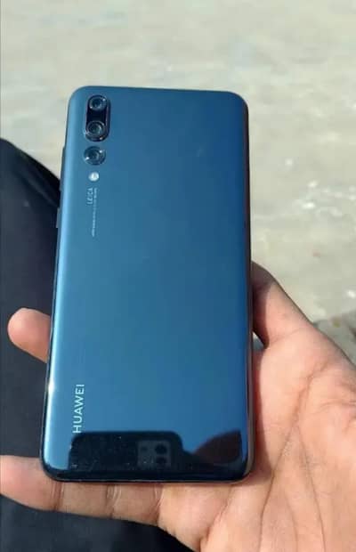 urgent sell Huawei P20PRO 6/128