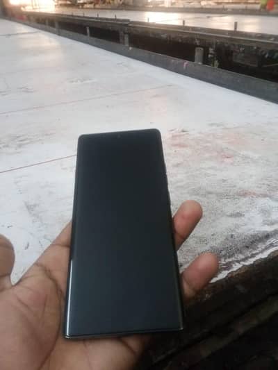 Tecno CAMON 40 Pro
