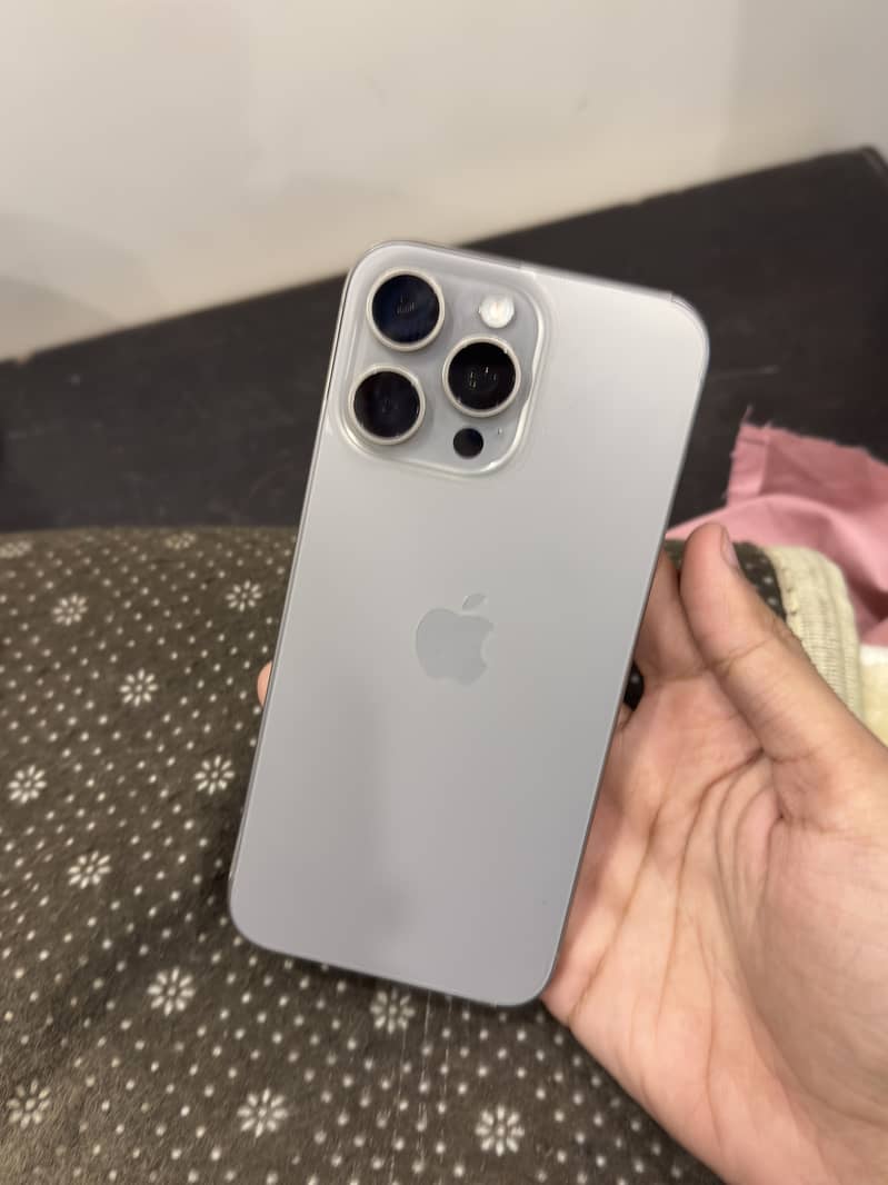 Iphone 15 Pro Max 2