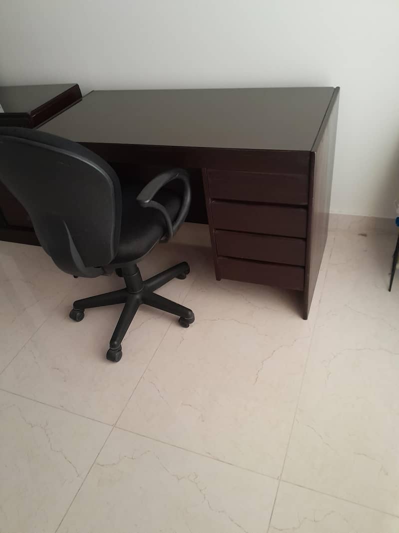 office table 0
