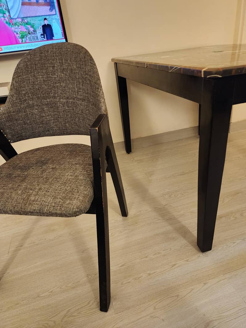 Dining Table 4 Seater 9