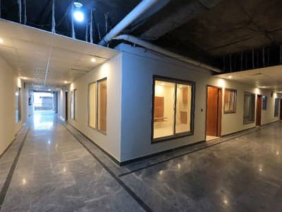 On Excellent Location Flat Sized 545 Square Feet In Rafay Mall