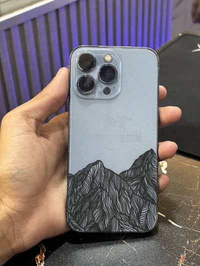 iPhone 13 pro factory unlock