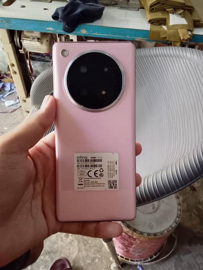 Infinix zero 40