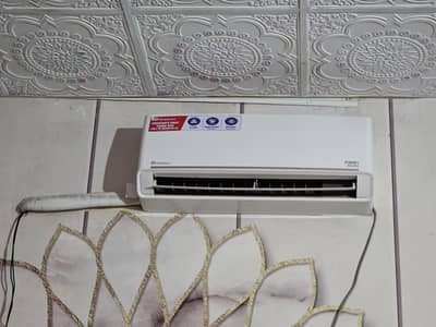 1.25 ton inverter AC/outer for sale | excellent condition