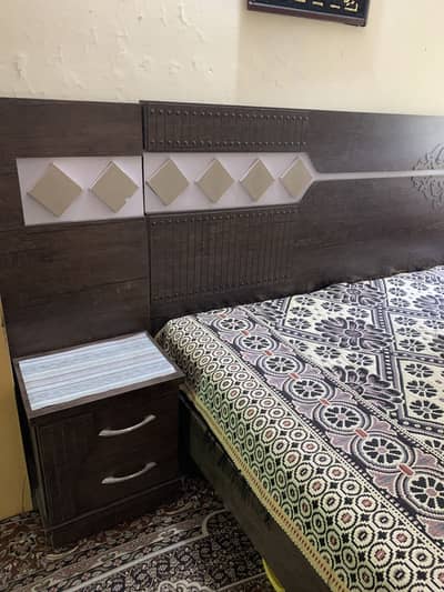 King size bed set for sale