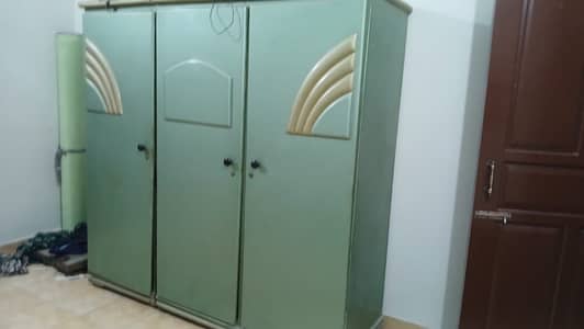 Bed wadrobe dressing table