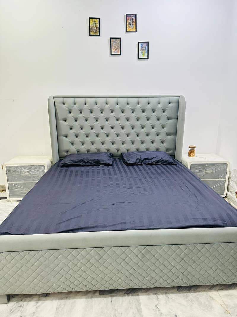 Modern Bed Set 0