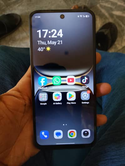 Tecno spark go2