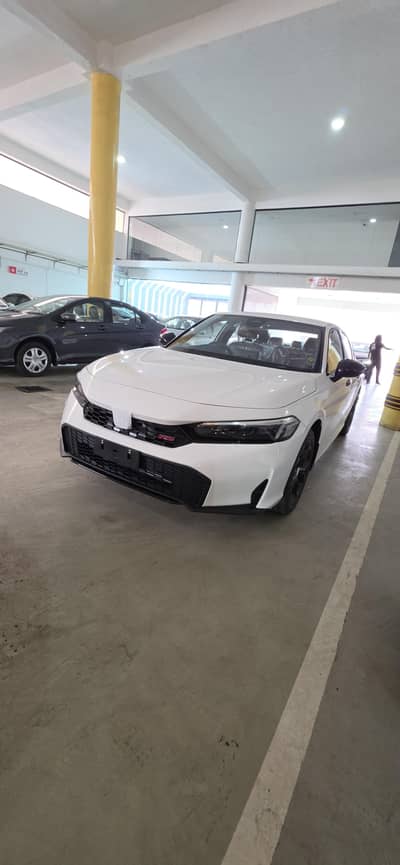 Honda Civic Rs Turbo 2026 model burgundy inter