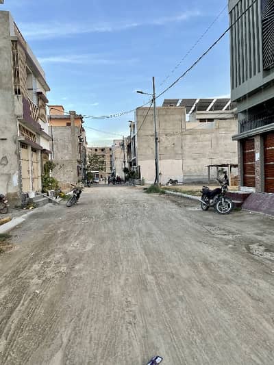 In Rok Cooperative Housing Society Residential Plot Sized 120 Square Yards For sale