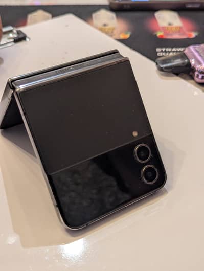 Samsung Z flip 4