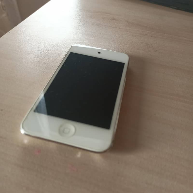 iPod Touch 4th Generation 3