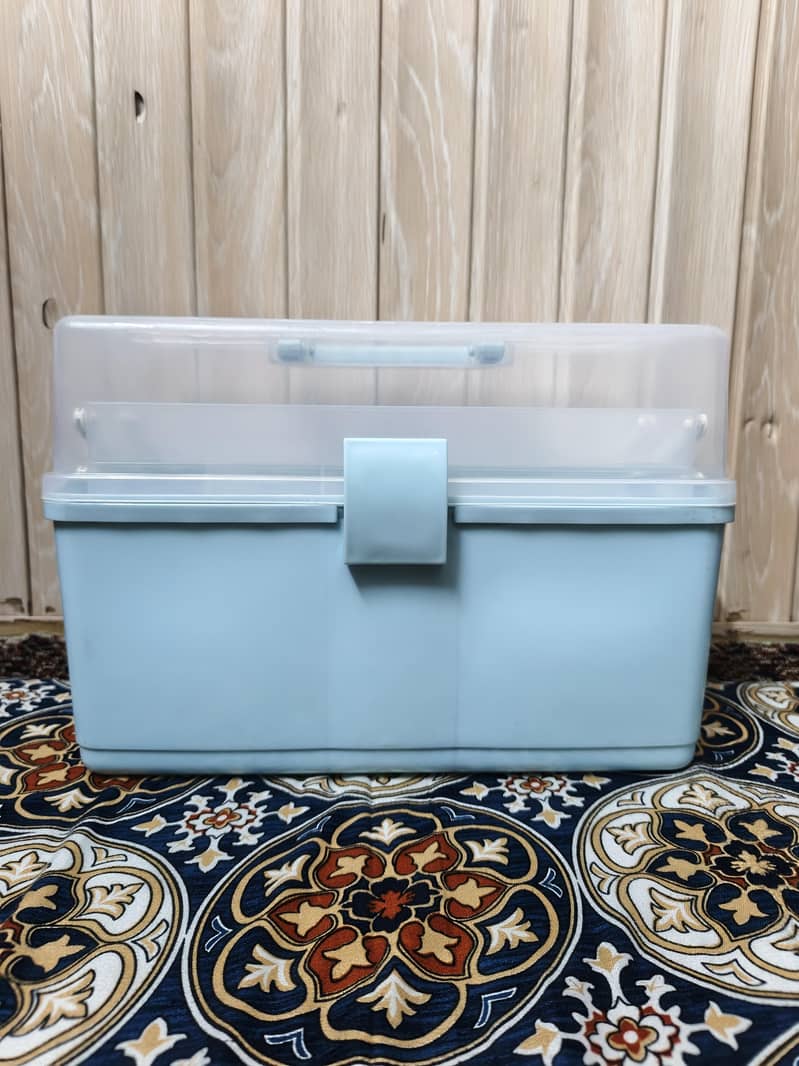 Accessories box 0