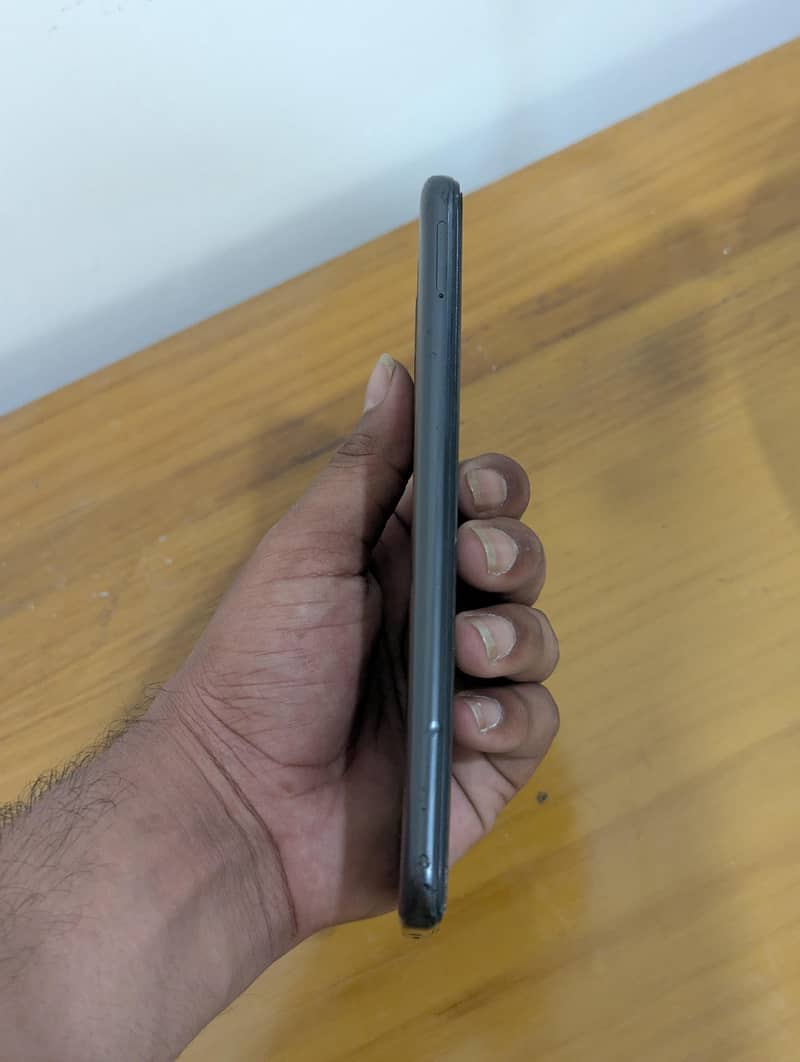 Mobile 3