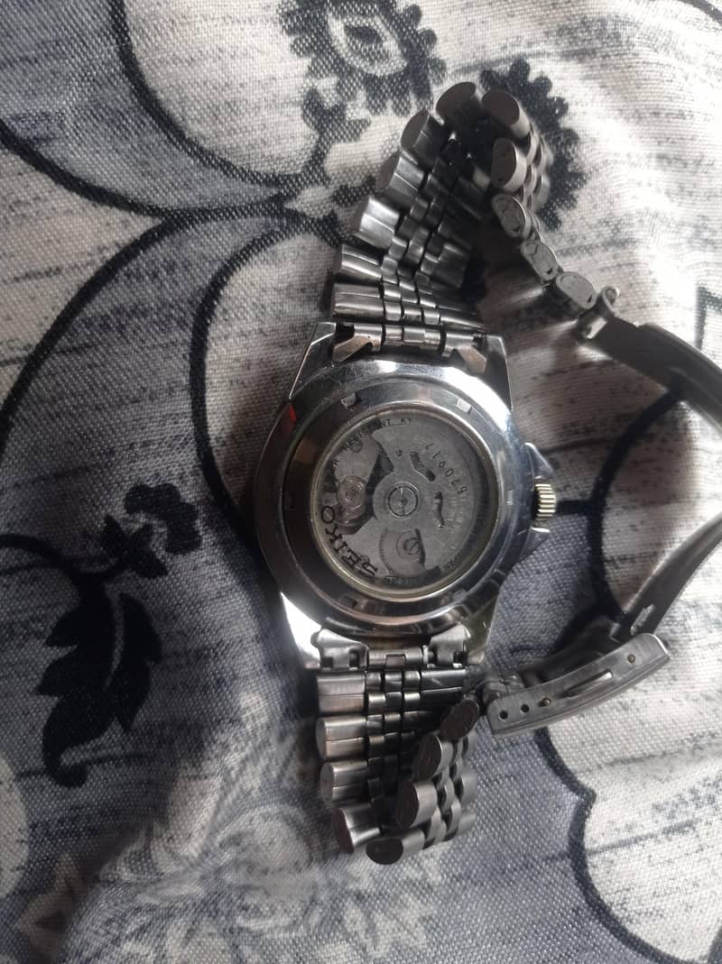 (Model Reference: SNZB24 / Case Code: 7S36-00Y0). 2