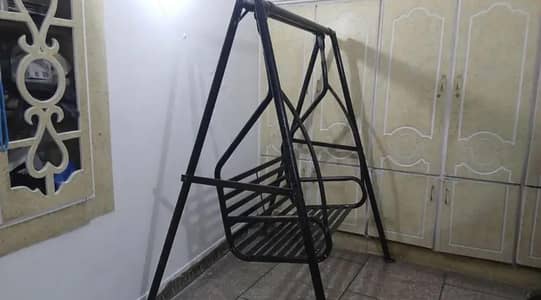 iron jhoola available 03255290033
