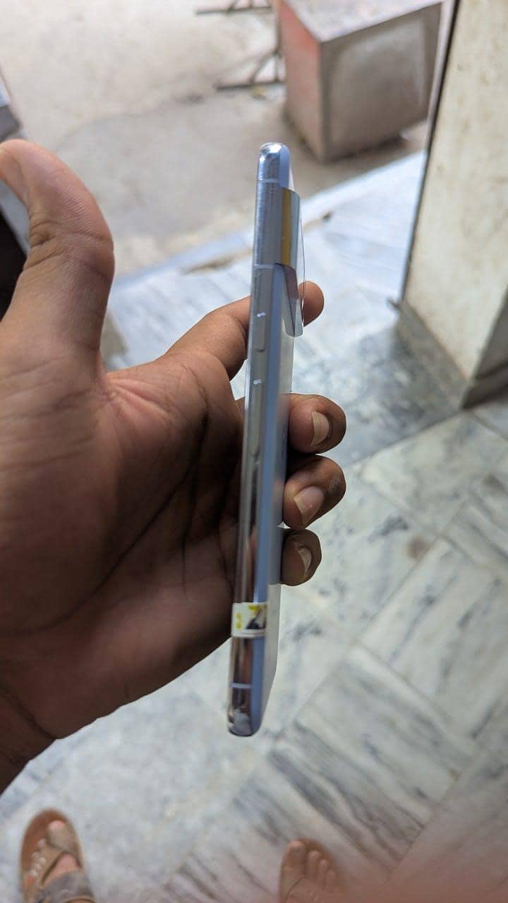Google pixel 8 pro 0