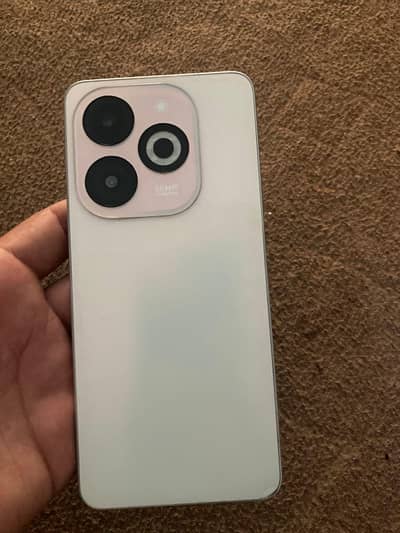infinix Smart 8 pro 4+128