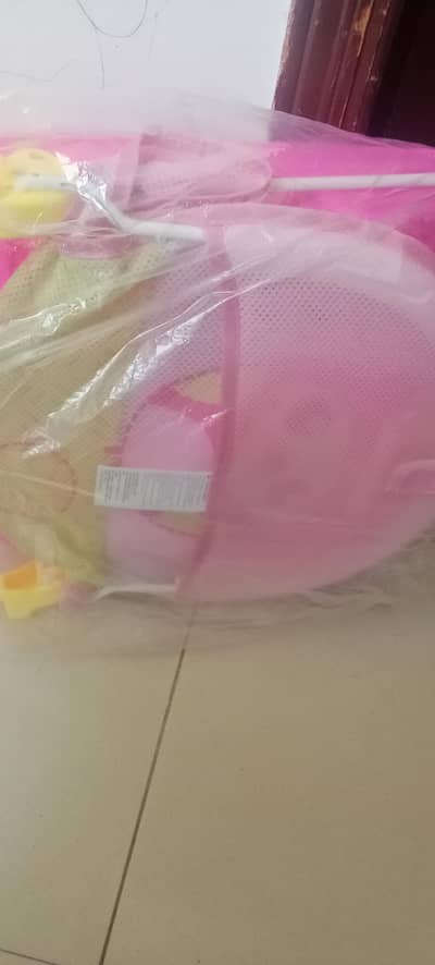 baby bath seat new condition