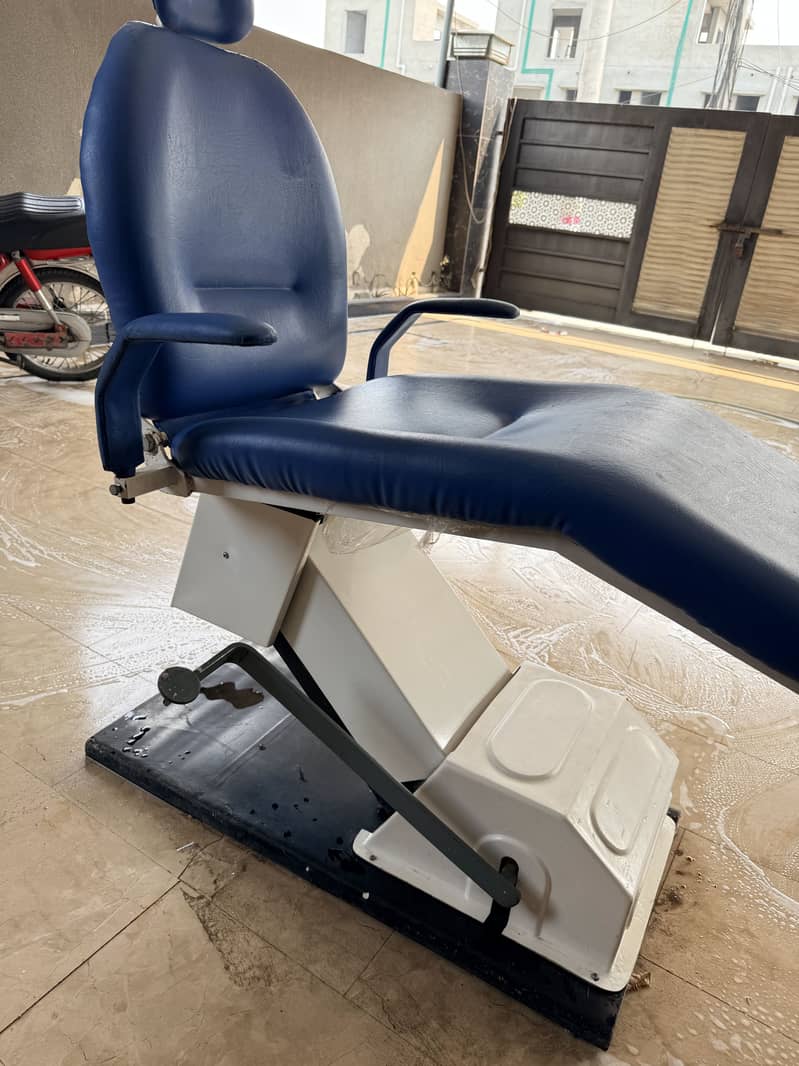 Dental Unit 4