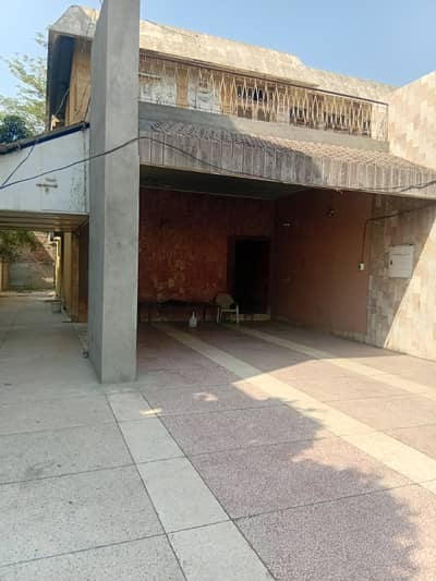 2 Kanal Double Story House for Rent near Akbar Chowk township Lahore