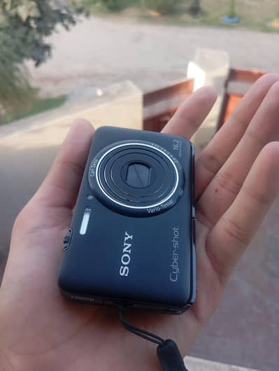 Sony Cyber-shot WX9