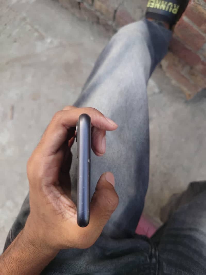 Iphone 11 3