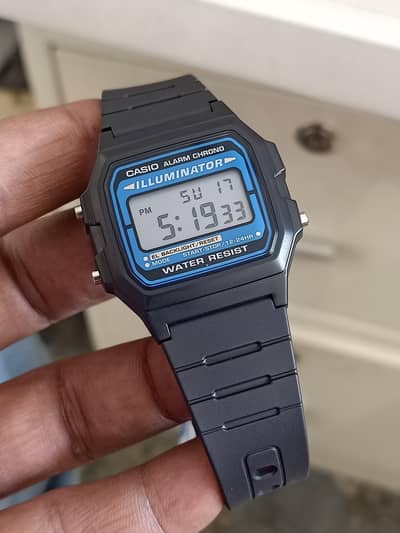 Casio watches Casio f105w Seiko Rolex citizen Ricoh Orient Tissot Rado