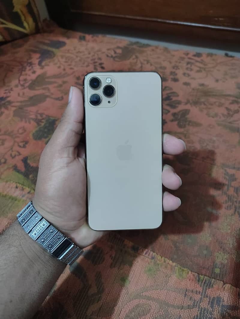 iPhone 11 Pro Max 0